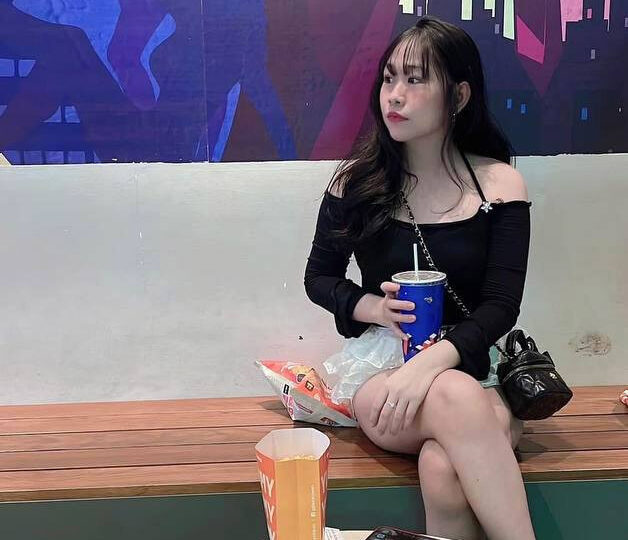 Ảnh 2 của Chịch em người yêu hotgirl nhân viên điện máy xanh dâm đãng