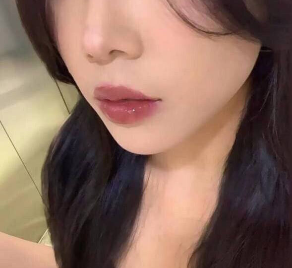 Ảnh 7 của Clip sex Người mẫu Huỳnh Dương Nhã My bú cu địt nhau cực dâm (Full Clip + Pic)