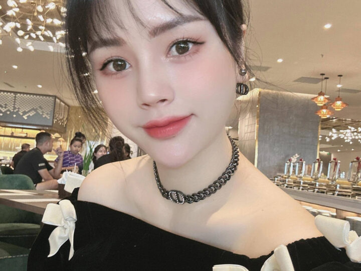 Ảnh 10 của Clip sex việt Huỳnh Như 2k6 chia tay bạn trai bị người yêu tung clip mặc lọt khe đỏ