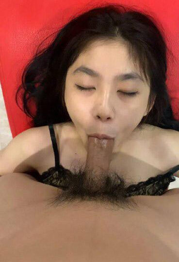 Ảnh 5 của Em gái lớp 12 xinh dâm mặc lọt khe bú mút cực phê bị địt như 1 con đĩ – Phần 1