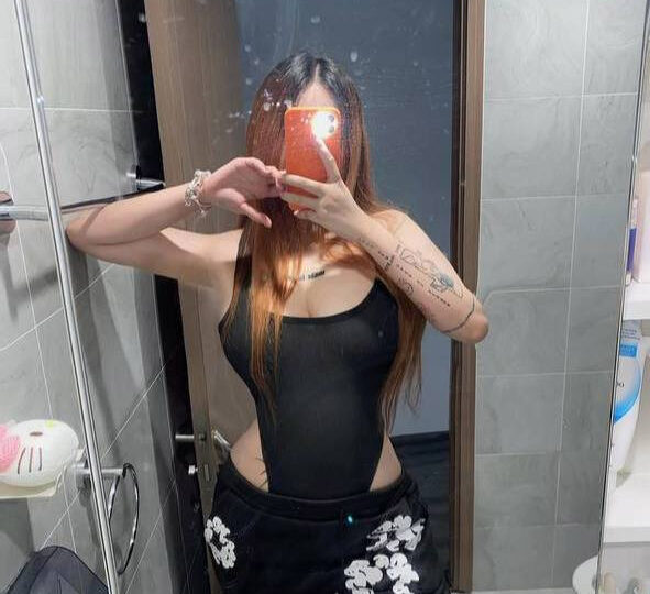 Ảnh 3 của Full clip sex Nguyễn Thu Thảo nttconbuom_uu em địt cả tây đen luôn