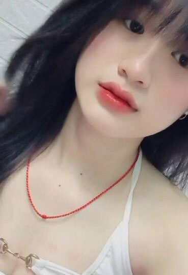 Ảnh 14 của Lộ clip sex em Chúi Chiên lồn múp bị dập rên rỉ