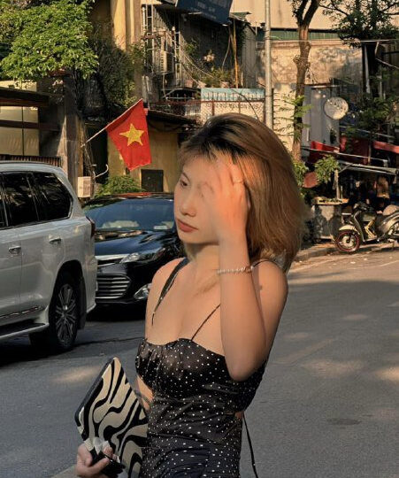 Ảnh 3 của Lộ clip sex Nguyễn Minh Hạnh mông to nhấp sướng không tả nổi (Full Clip + Pic)