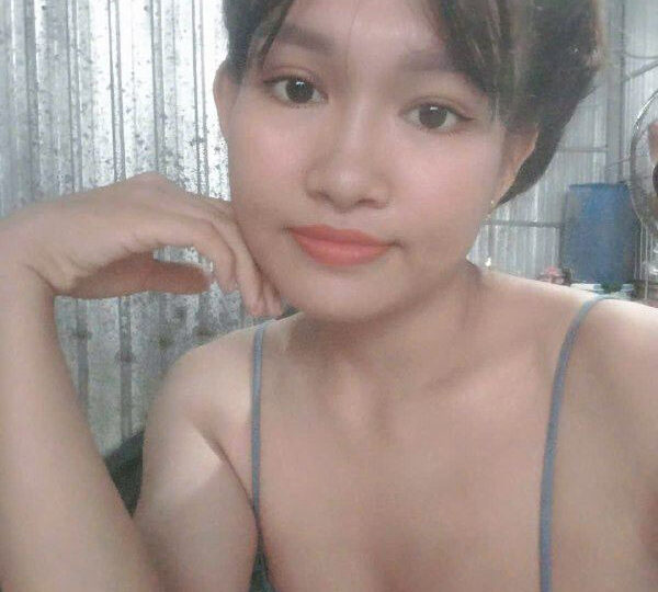 Ảnh 24 của Vợ đang ngủ say chồng vạch quần ra địt cho đỡ nứng – Phần 2 (Full Pic + Clip)