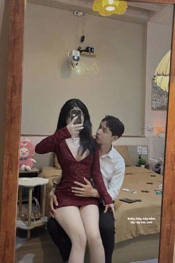 Ảnh 4 của Full clip sex em gái đeo kính bị bạn trai doggy mạnh bạo (New Update) – Phần 1